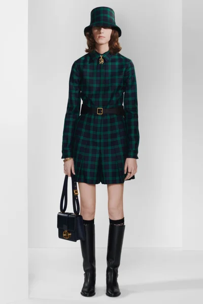 Look 25